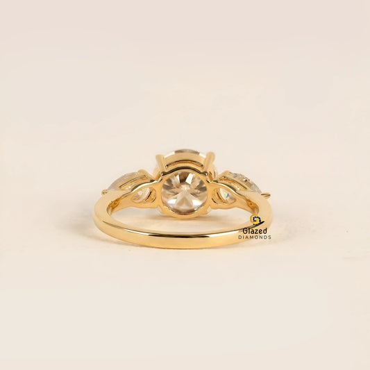 Round_ Pear Lab Diamond Wedding Ring
