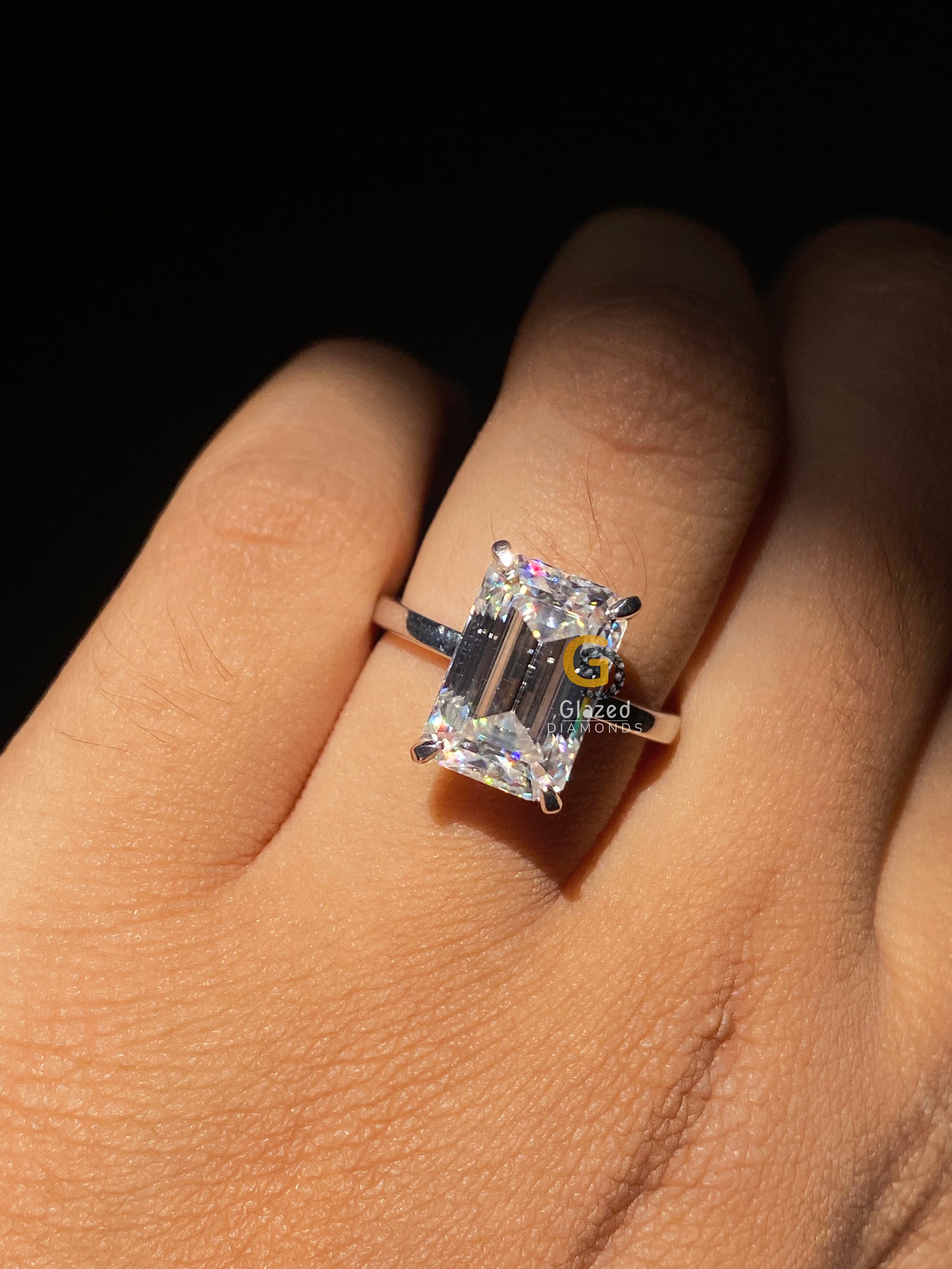 5 CT Emerald Cut Solitaire Moissanite Engagement Ring For Women