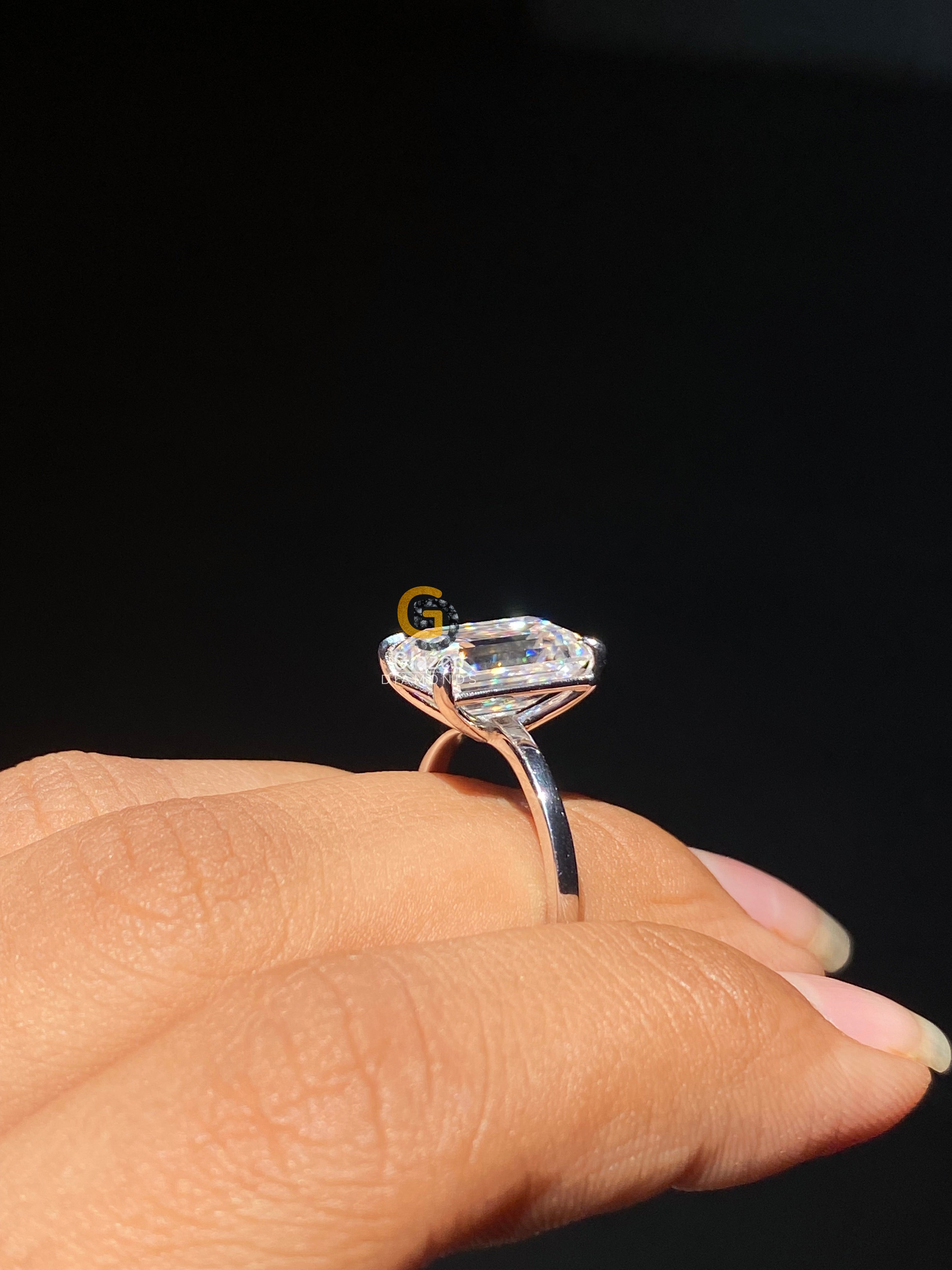 5 CT Emerald Cut Solitaire Moissanite Engagement Ring For Women