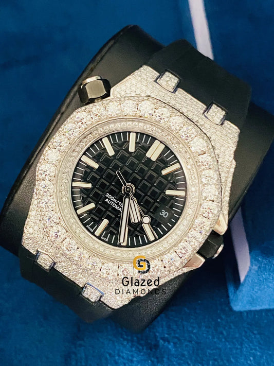 Stick Dial Black Silicone Strap Moissanite Watch