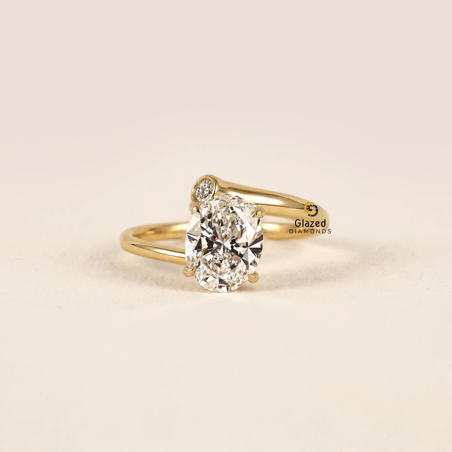 Surprise Lab Diamond Wedding Ring