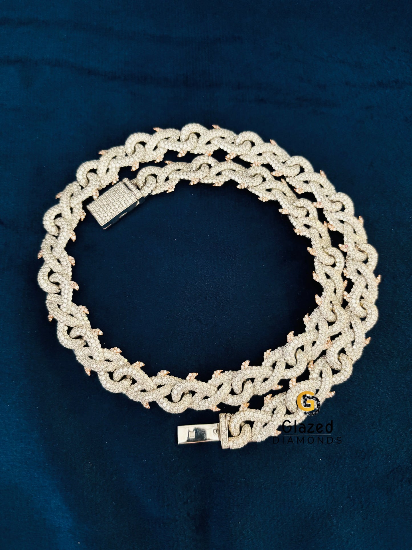 Thrown Crown Moissanite Hip Hop Chain