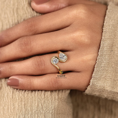 Toi Et Moi Round Lab Diamond Engagement Ring