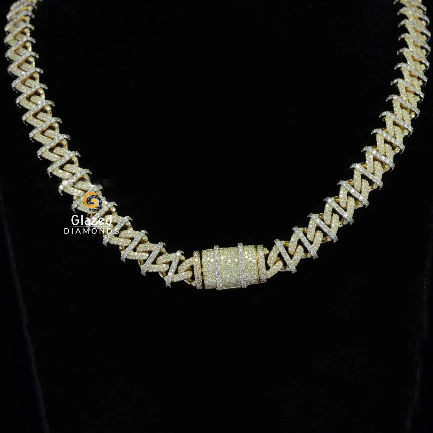 Unique Moissanite Men_s Chain