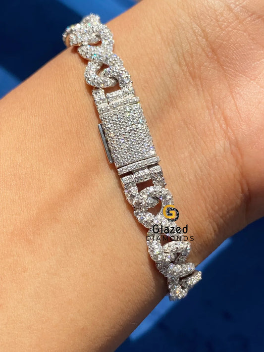 VVs 10MM Round Moissanite Infinity Link Chain Bracelet