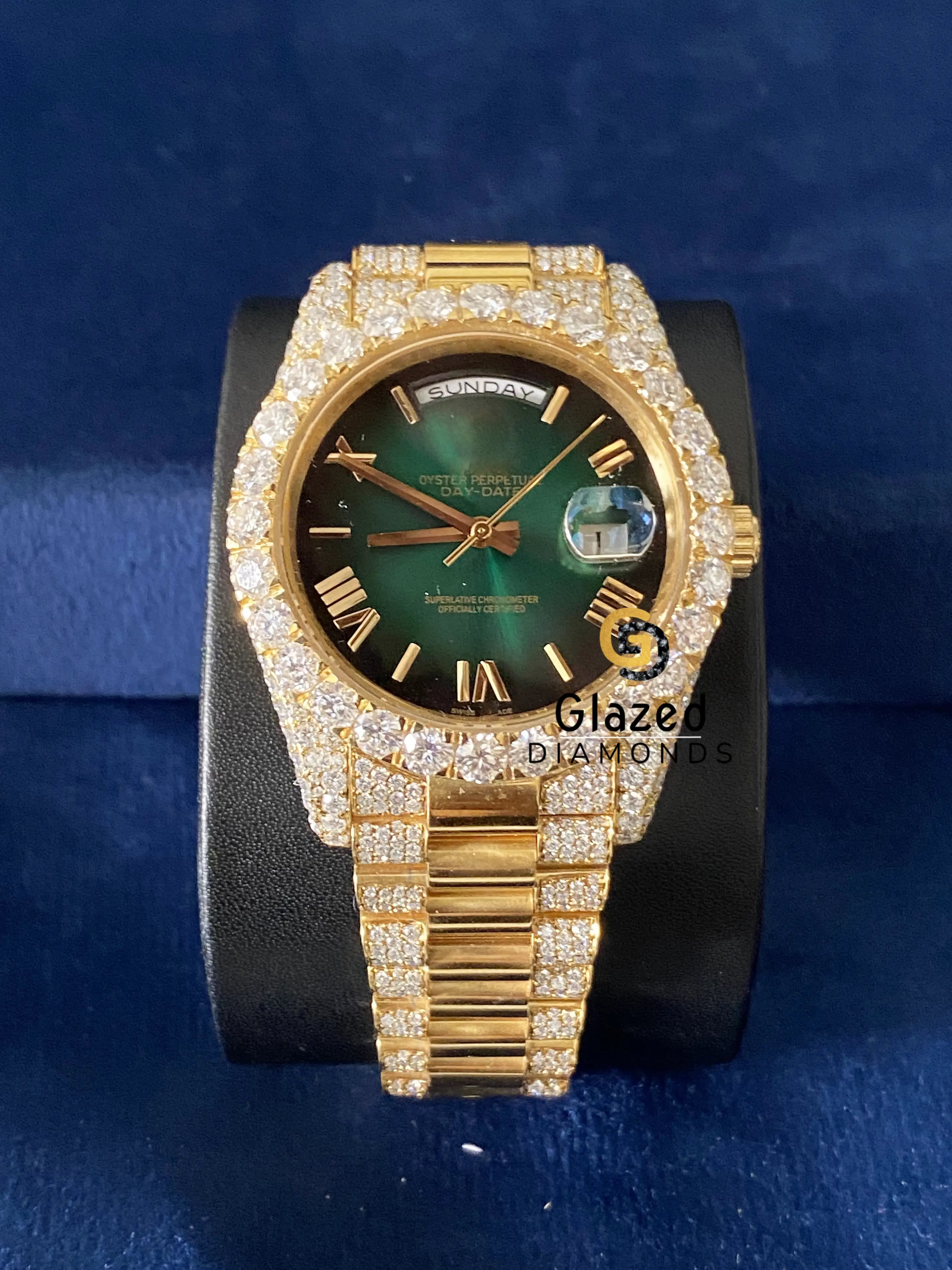 VVs Moissanite D Colorless Roman Green Dial Day Date Watch