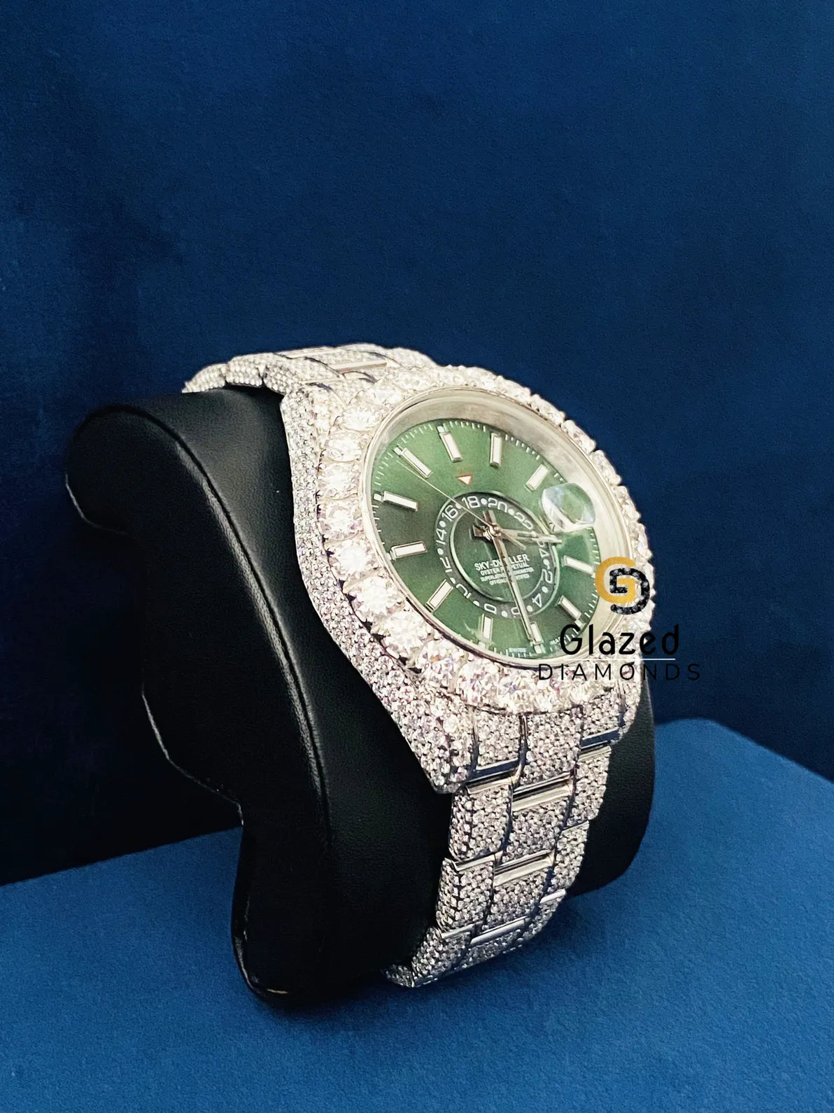 VVs Moissanite Diamond Studded Green Dial Hip Hop Watch