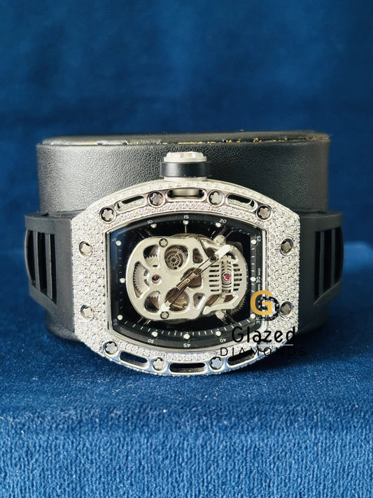 VVs Moissanite Face Dial Black Silicone Strap Watch