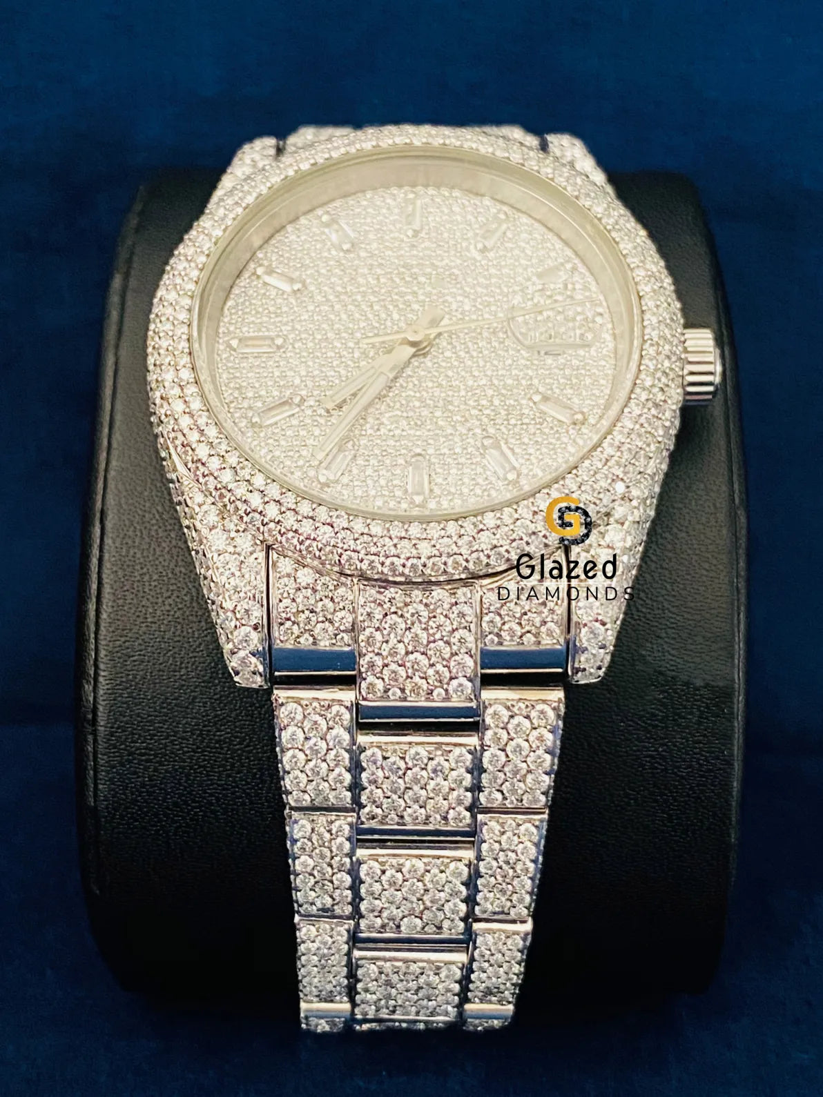 VVs Round Moissanite D Colorless Diamond Studded Watch