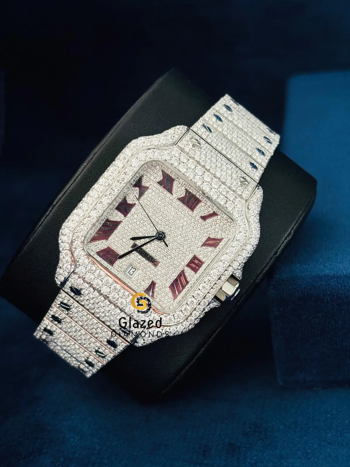 VVs Round Moissanite Roman Dial Hip Hop Watch