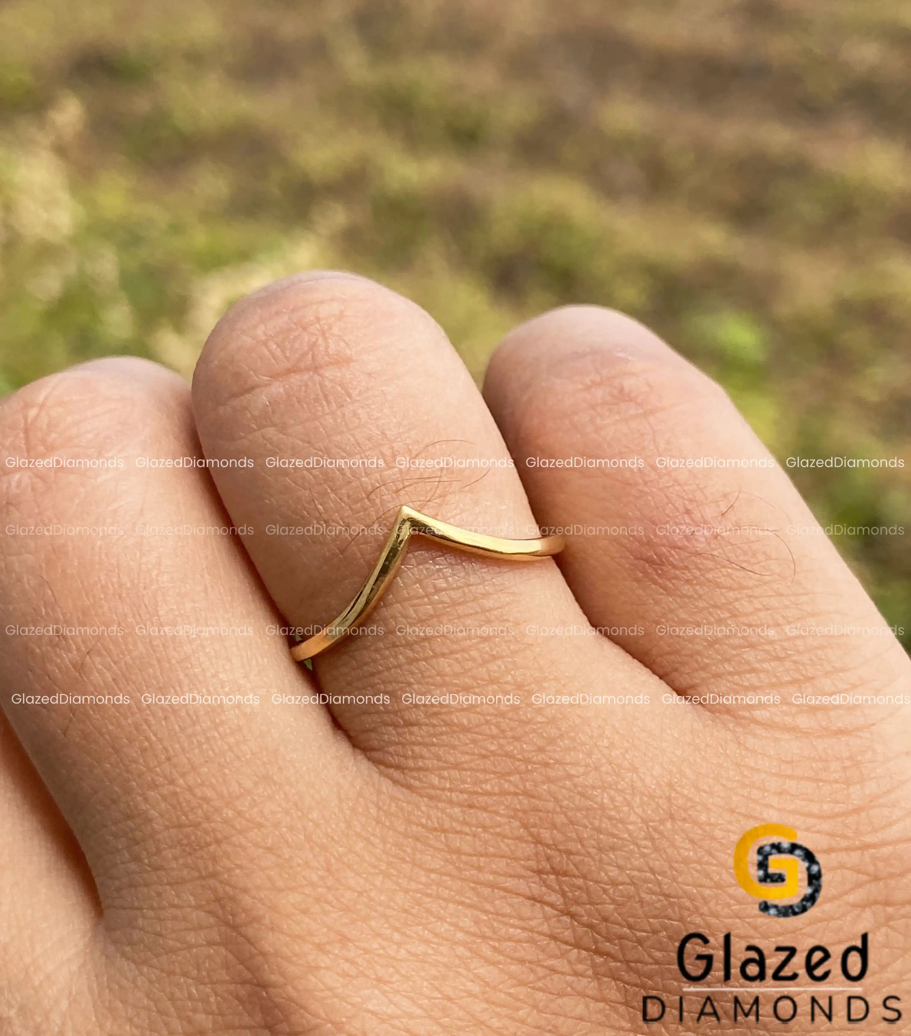 V Thumb Ring For Women