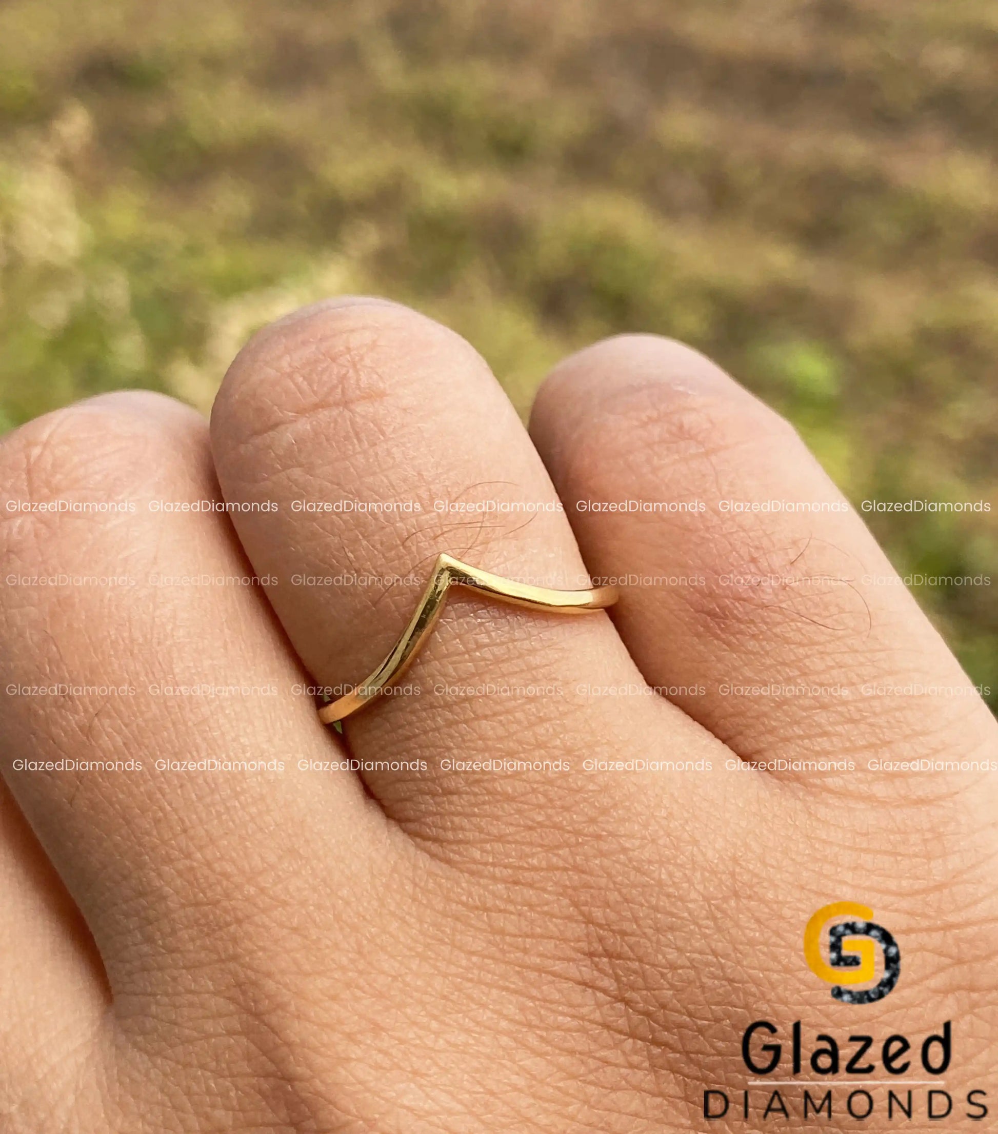 V Thumb Ring For Women