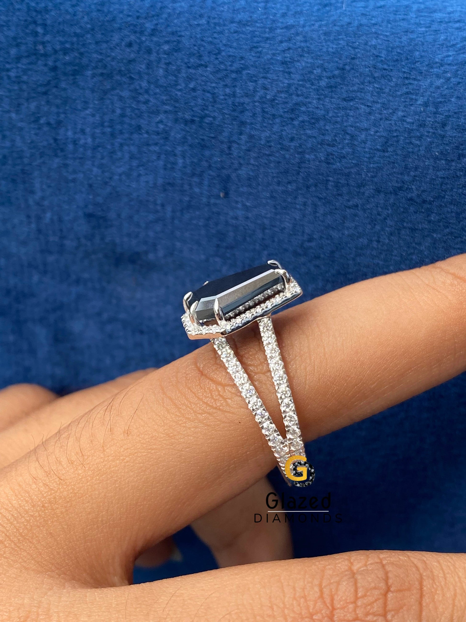 Vintage Black Coffin Cut Moissanite Ring For Her